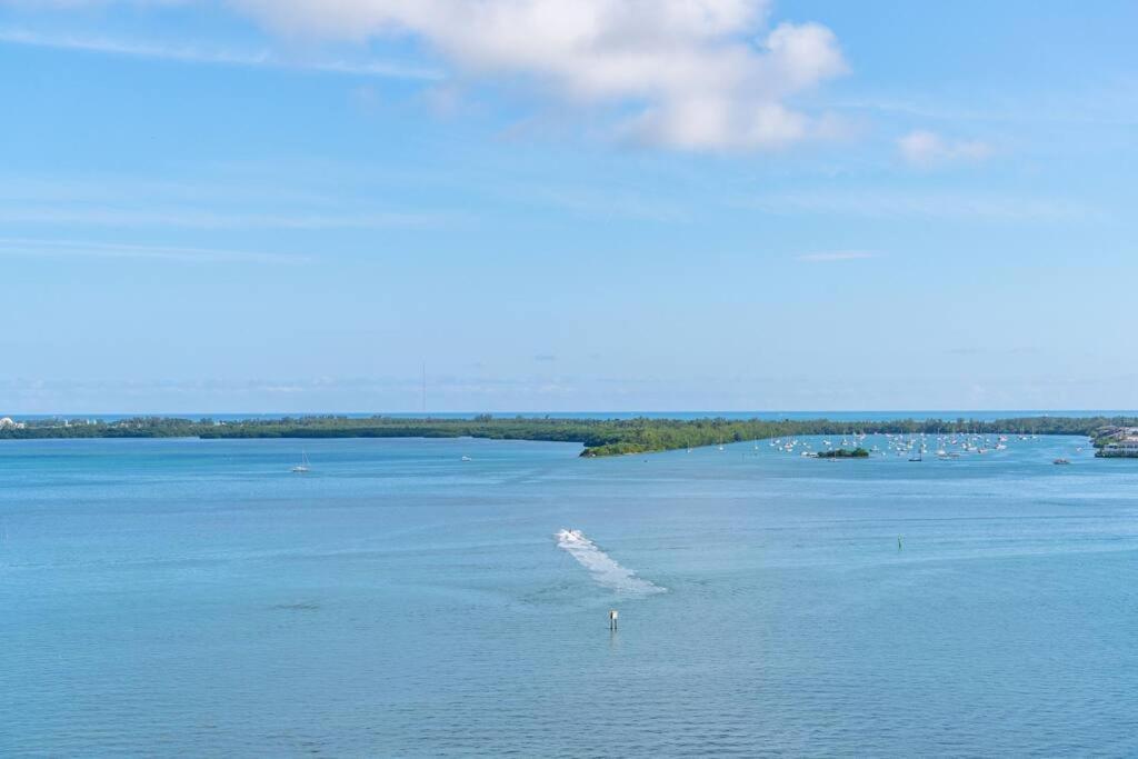 Gorgeous 2br In The Heart Of Brickell, Free Parking Appartement