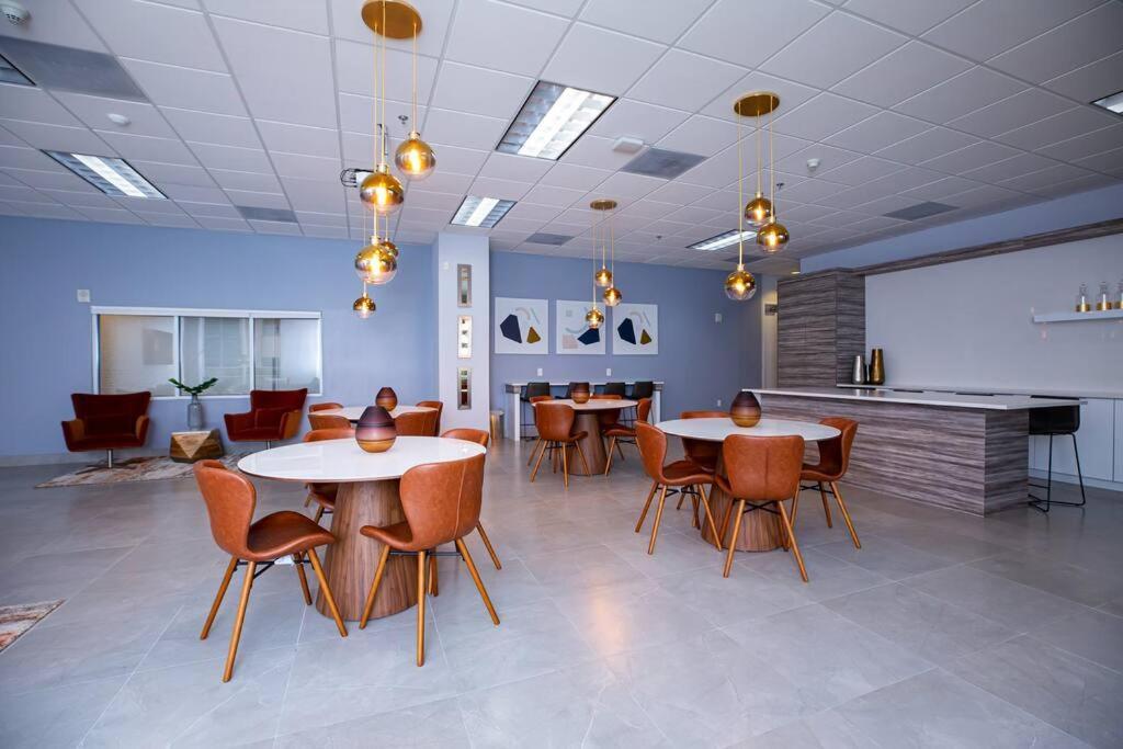 Gorgeous 2br In The Heart Of Brickell, Free Parking Appartement *